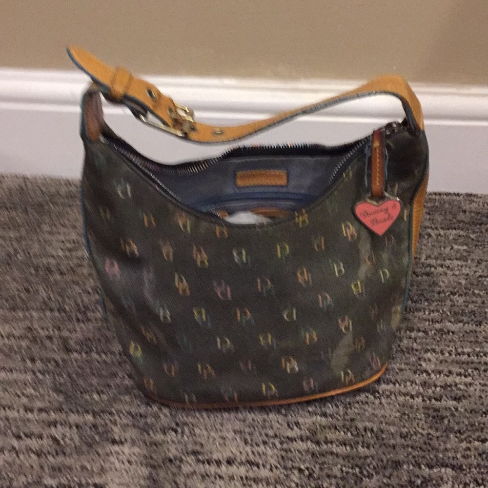 Dooney & Bourke
